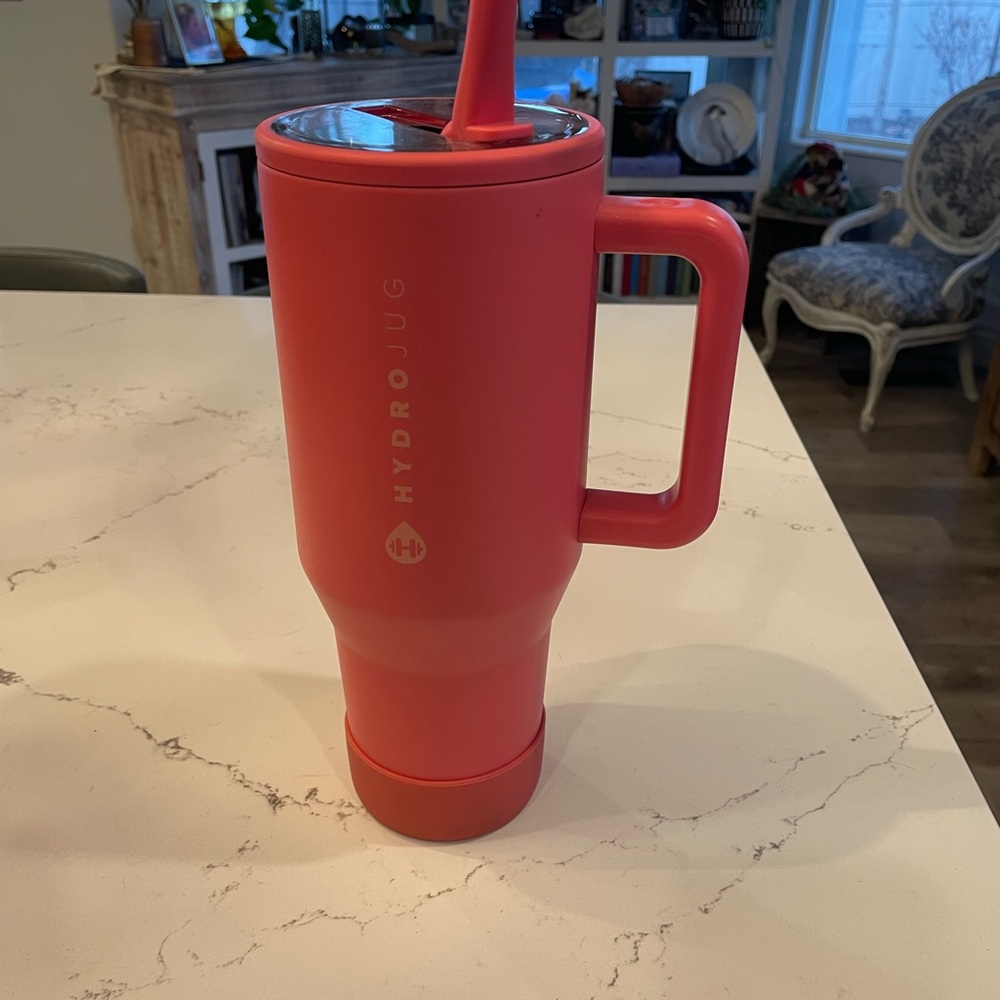 HydroJug Salmon Pink Bottle with Boot 40 oz